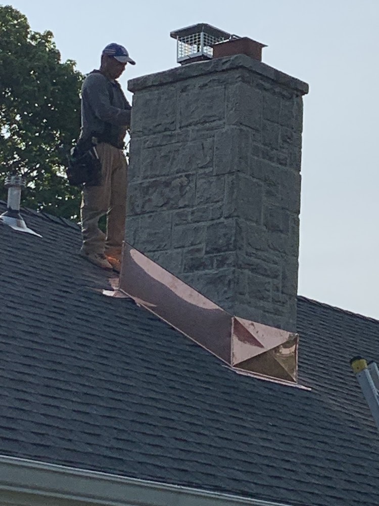 Medina's Roofing