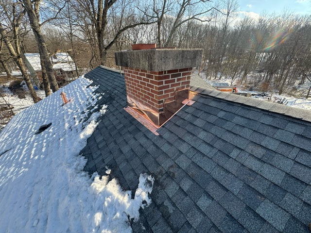 Chuck's Roofing