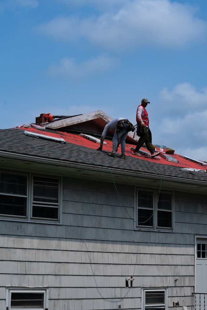 Cruz Roofing and Siding