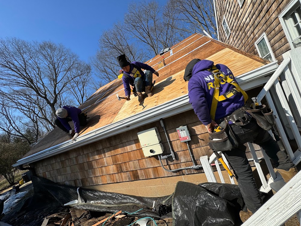Roofing y Siding Services in Connecticut