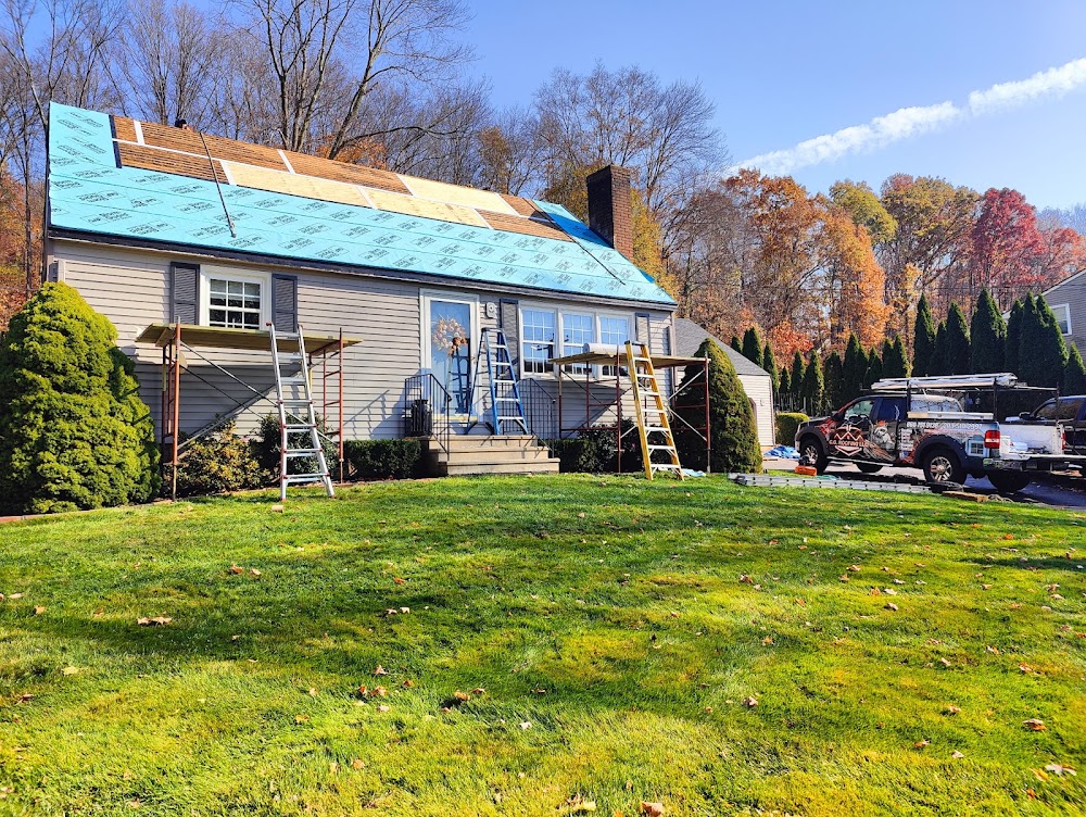 C G Roofing LLC