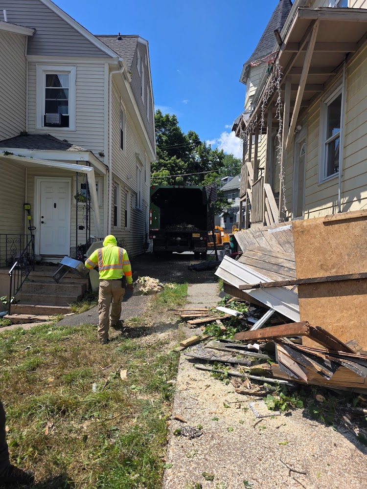 Summit Contracting & Outdoor Services
